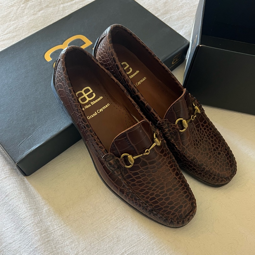 AE by Allen Edmonds Croc Loafers size 10D Like New